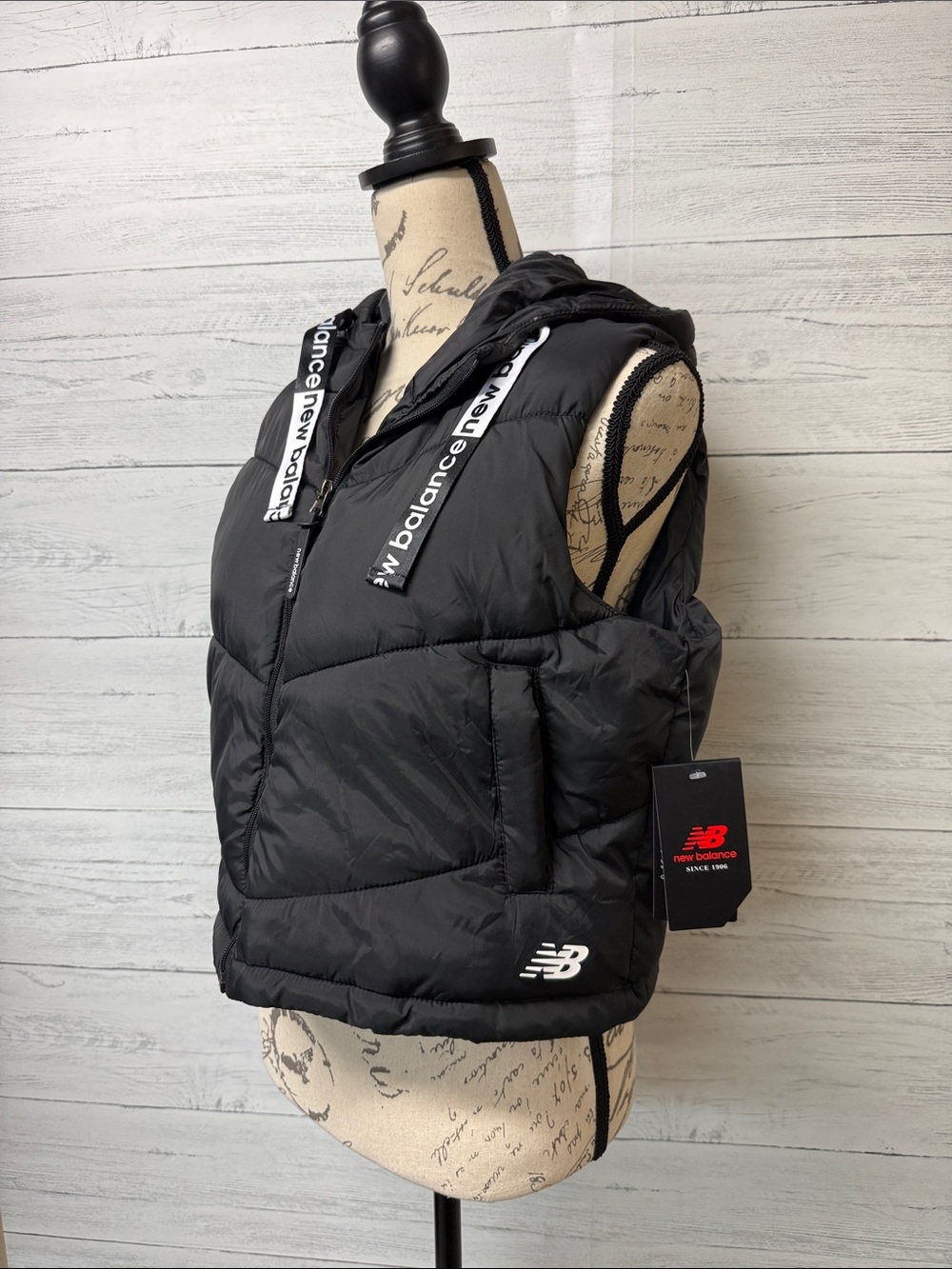 NWT New Balance Black Quilted Hooded Puffer Tech Vest